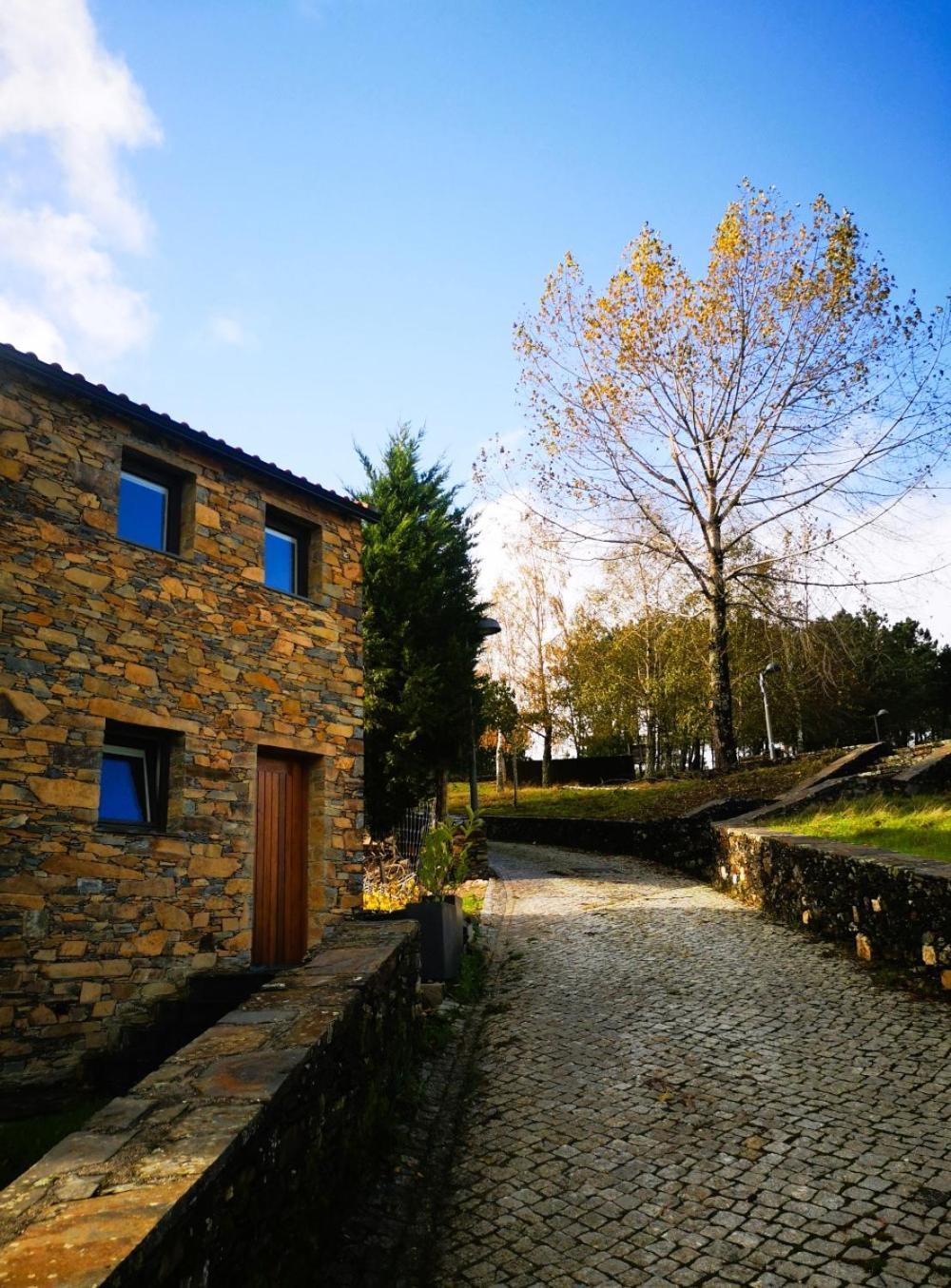Em Xisto - Casas De Montanha - Casa Xisto Nascente Villa Gois Bagian luar foto